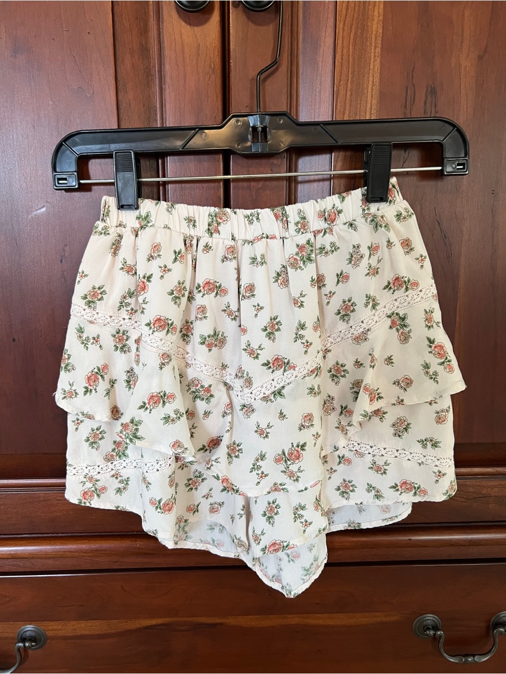 Floral Ruffle Skort - Cream with Pink Rose Print
